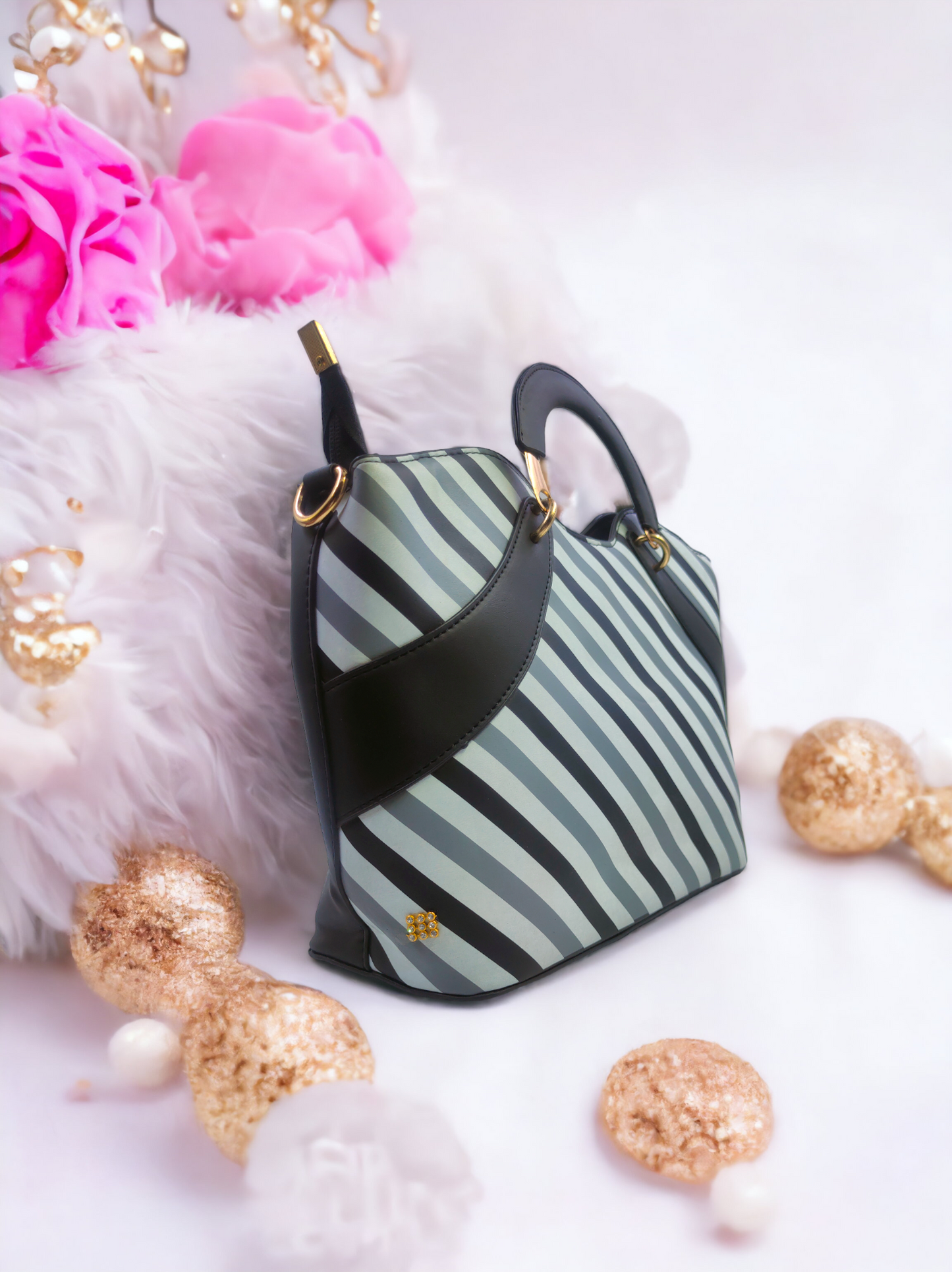 FirstKart MonochromeStripe Shine Handbag